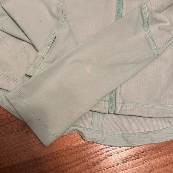 Lululemon Define Jacket - Picture 5 of 5